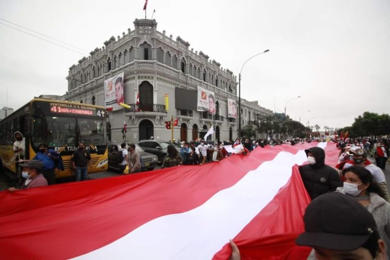 Apelando a la razón democrática