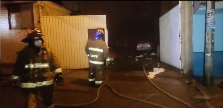Mollendo: Incendio en taller de Alto Inclán fue controlado a tiempo