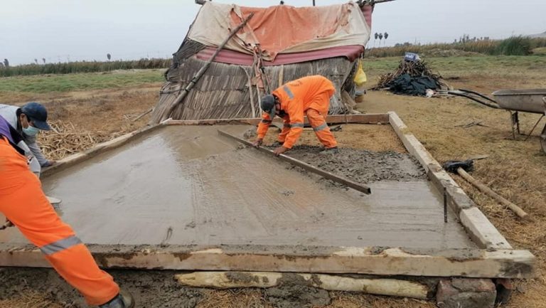 Continúan ayudando a anciano en Deán Valdivia