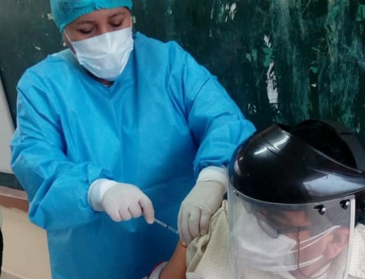Este fin de semana se vacunará a mayores de 37, 38 y 39 años en Arequipa