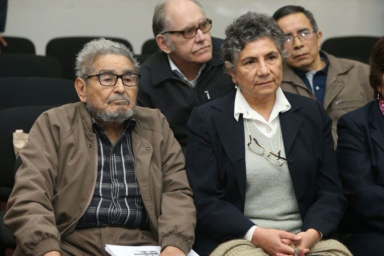 Fiscalía del Callao niega a Elena Iparraguirre la entrega del cuerpo del terrorista Abimael Guzmán