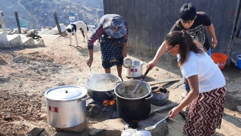 Arequipa: Ollas comunes afectadas por el alza de precio del gas y alimentos