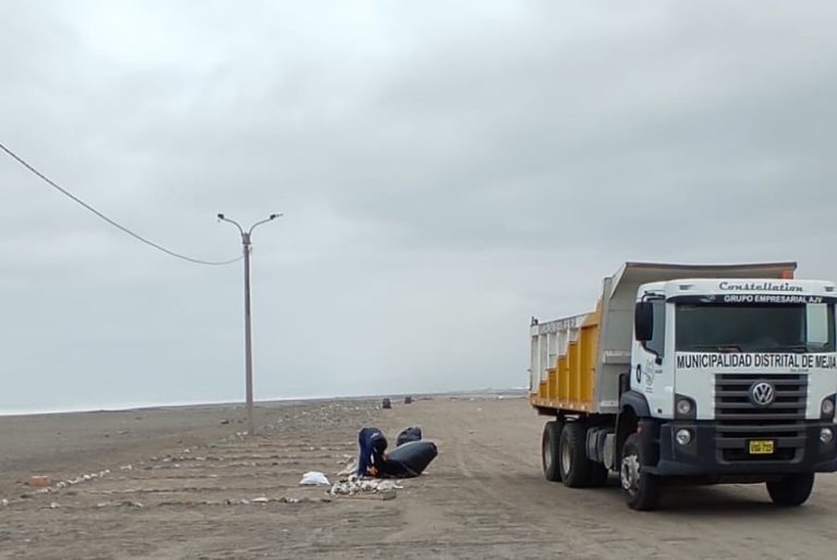 Recolectan 120 kilos de basura en playa Sombrero Grande de Mejía