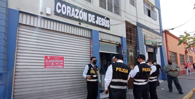 Arequipa: clausuran locales clandestinos que vendían medicamentos en mal estado