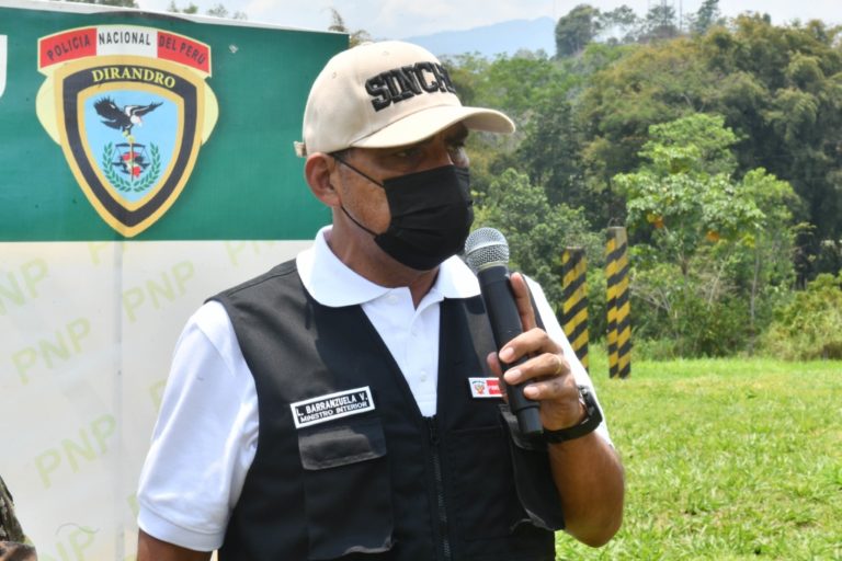Luis Barranzuela defendió a traficantes que vendieron armas a las FARC