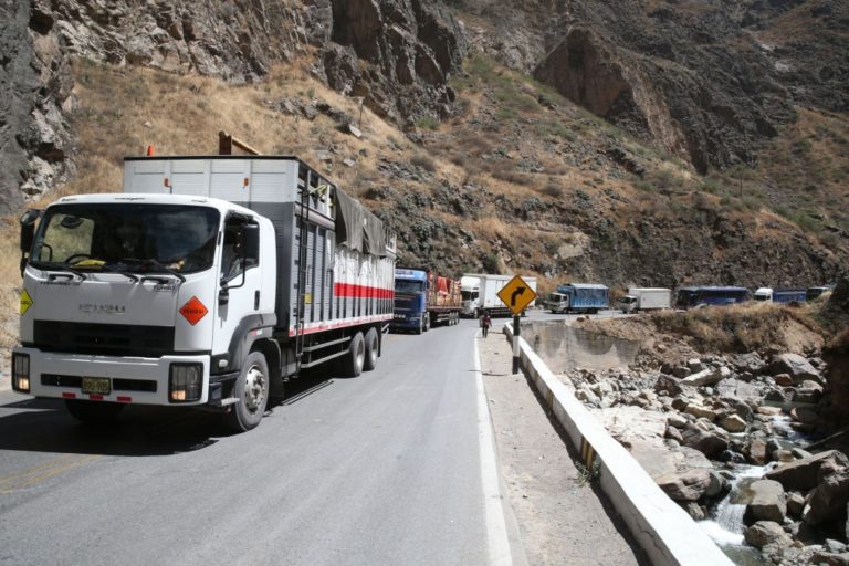 Arequipa: Anuncian paro de transportistas para el 8 de noviembre