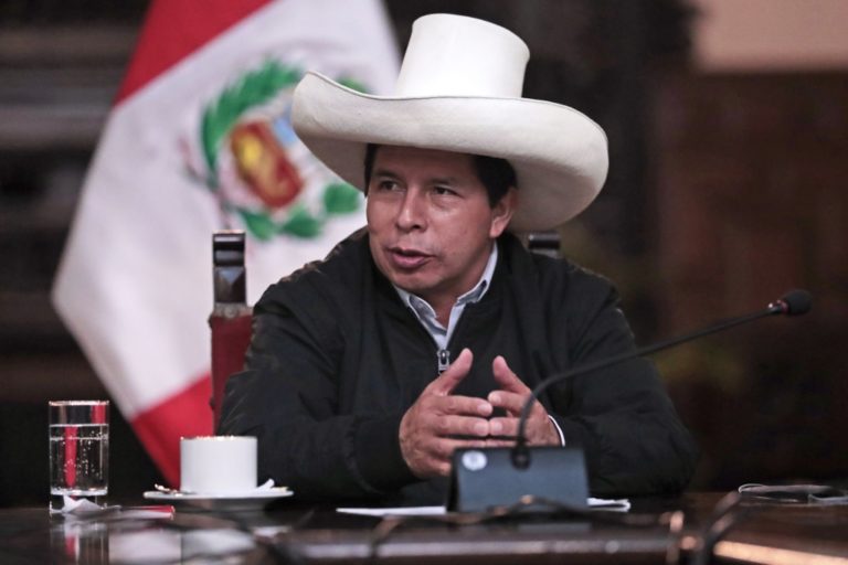 Sendero Luminoso amenaza de muerte al presidente Pedro Castillo