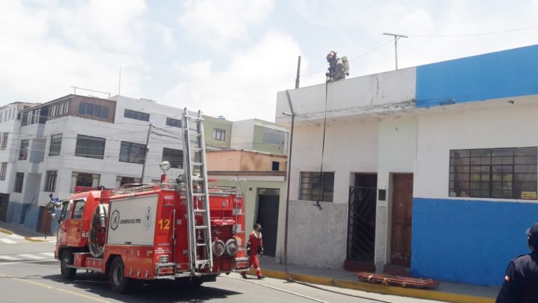 Mollendo: Conato de incendio alertó a bomberos en calle Comercio