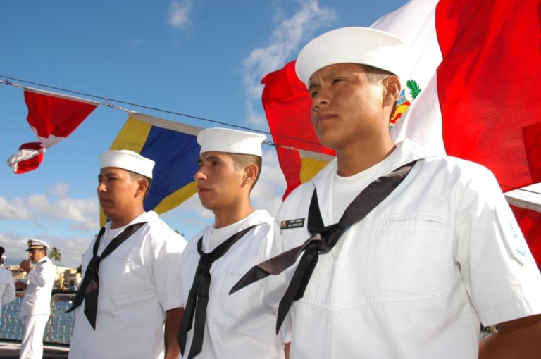 Capitanía de Mollendo realiza llamamiento a jóvenes para el tercer contingente naval