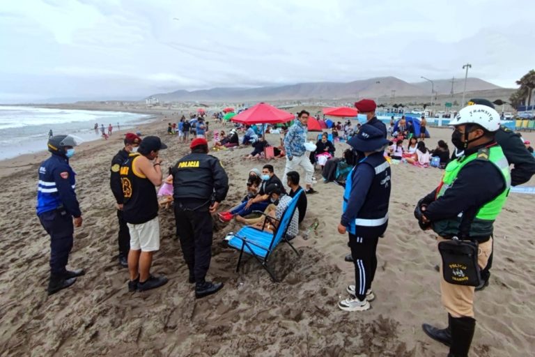 Ilo: Colocan cuadrantes 4 x 4 en las playas para bañistas