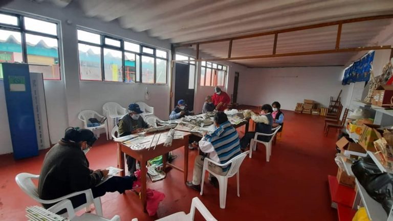 MPI convoca a adultos mayores a participar de talleres de taichi y manualidades