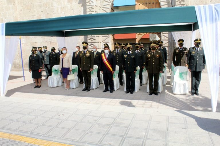 Realizaron ceremonia por el 33° aniversario de la creación de la PNP