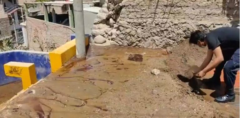 Moquegua: Nuevamente colapsa desagüe del camal municipal afectando a vecinos