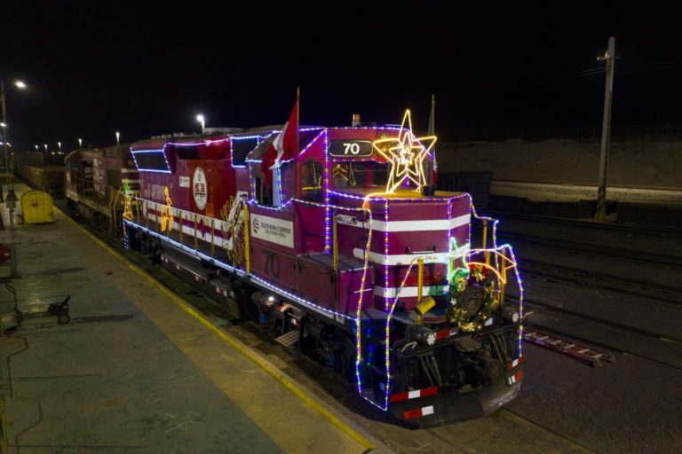 Southern Perú presentó el “Tren Mágico de Navidad” en Ilo