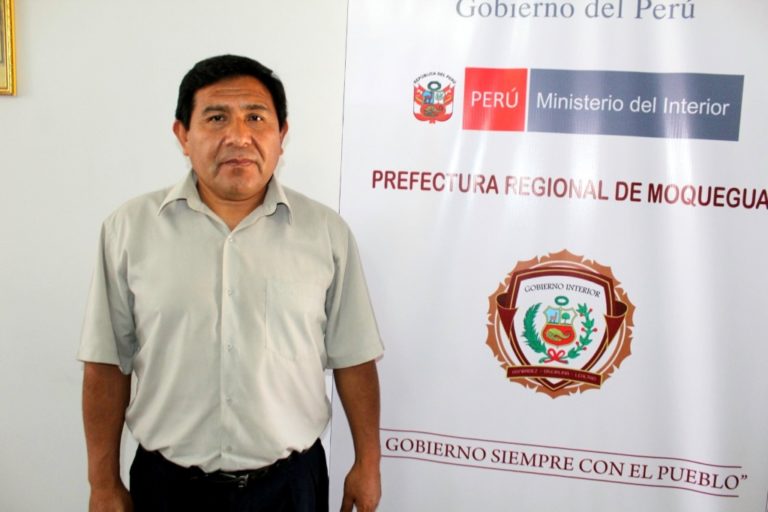 TRINQUETES POLÍTICOS: Prefecto Edgard Rea en el “terruqueo”