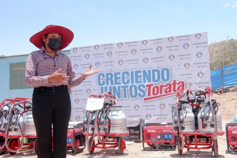 Southern Perú entregó capital semilla para construir establos y mecanizar ordeño