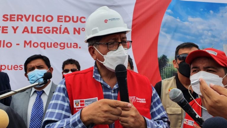 Ministro de Educación destaca compromisos de Southern Perú con inversiones en el sector