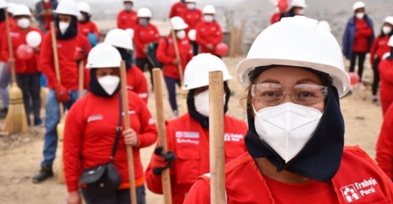 Municipios de Punta de Bombón e Islay- Matarani suscribieron un convenio con “Trabaja Perú”