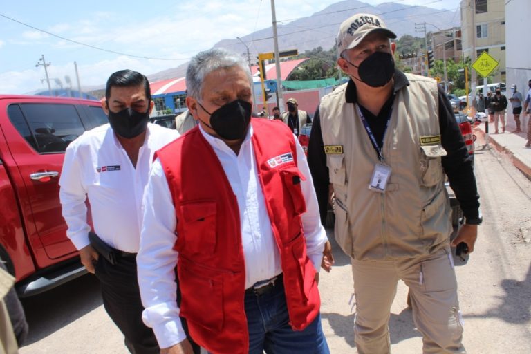 Comisión de Alto Nivel del Ejecutivo se reunió con comuneros buscando una solución al conflicto con Southern Perú