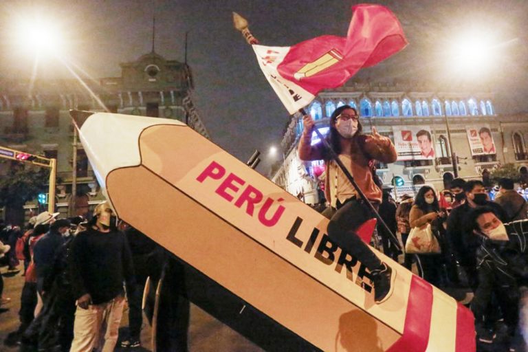 Denuncian ilegalidad de elecciones internas de Perú Libre en Islay