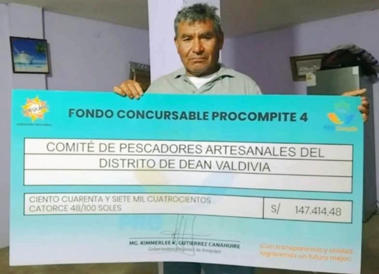 Deán Valdivia: 2 asociaciones suscribieron convenio con fondo concursable Procompite