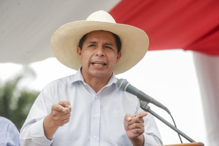 DATUM: 75 % de peruanos desaprueba la gestión de Pedro Castillo