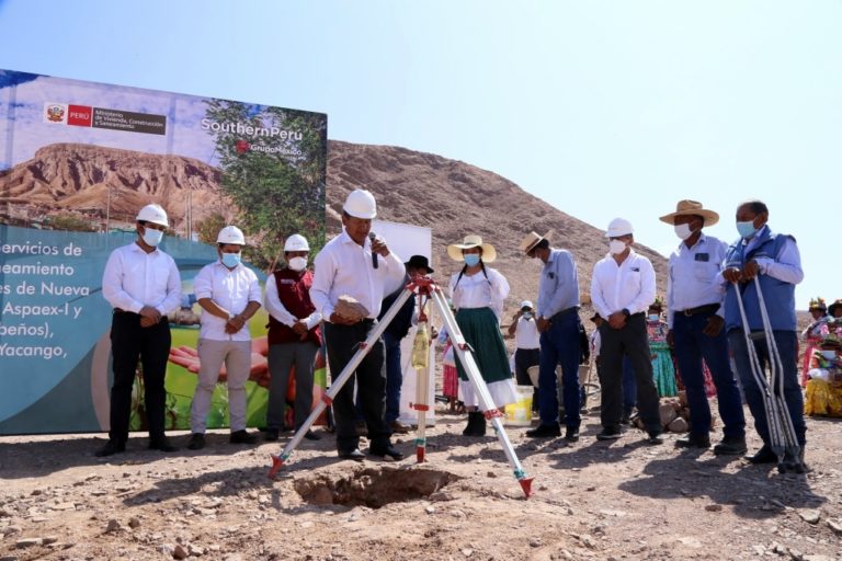 Southern Perú colocó primera piedra de proyecto de agua potable y saneamiento rural en Yacango