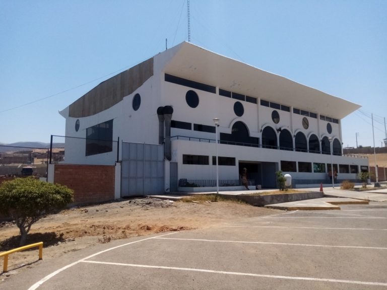 Inician acreditación de taxis colectivos para el terminal terrestre de Mollendo