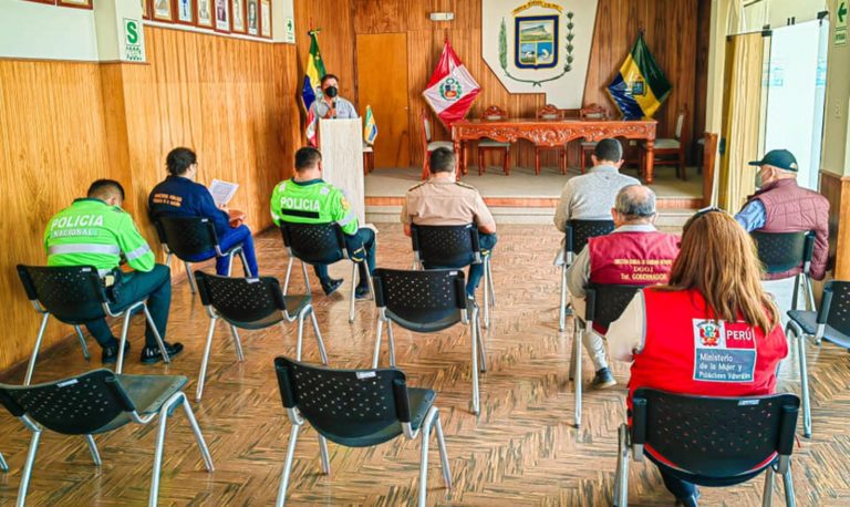 Punta de Bombón: Personal de Codisec se reúne para determinar acciones