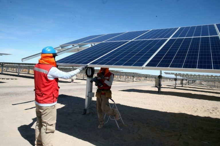 Enel Green Power Perú, inició la construcción de la central solar Clemesí, en Moquegua