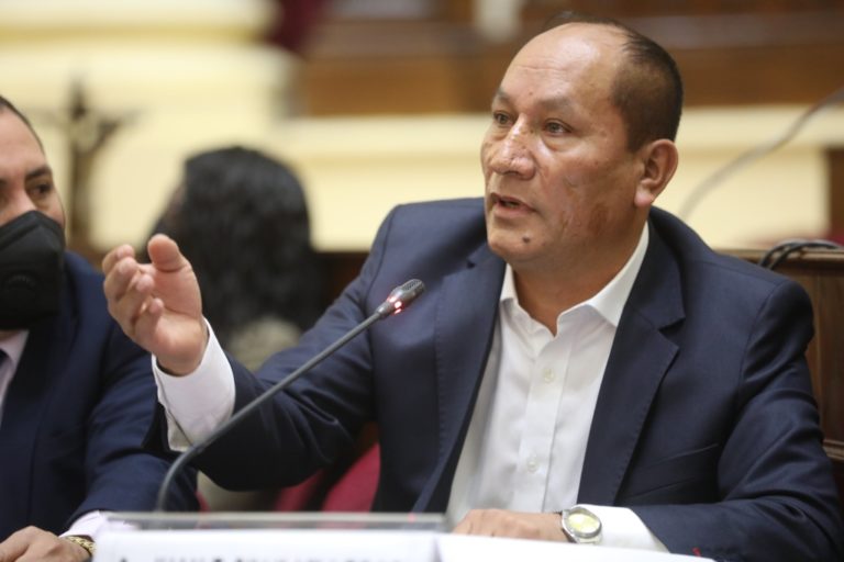 “Juan Silva está predispuesto a entregarse a la justicia”, aseguró su abogado