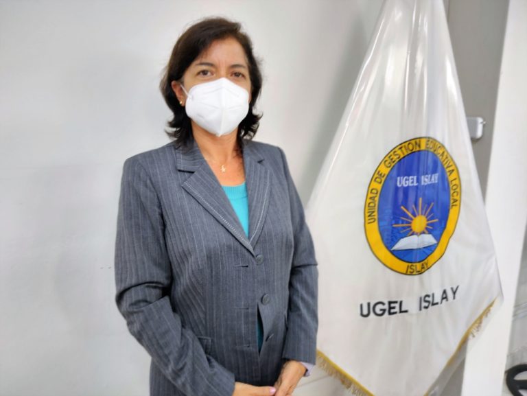 Directora de la UGEL Islay: Karla Misad se reunirá con directores de II.EE.