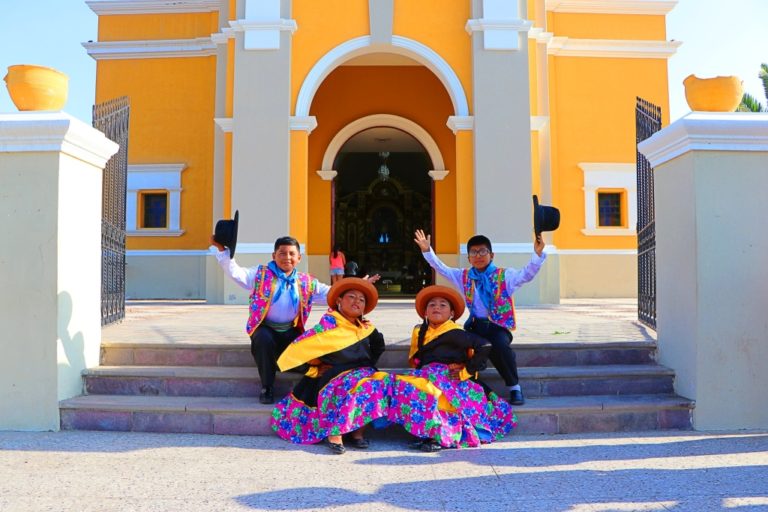 Academias educativas y culturales en Punta de Bombón suspenden labores hasta el lunes