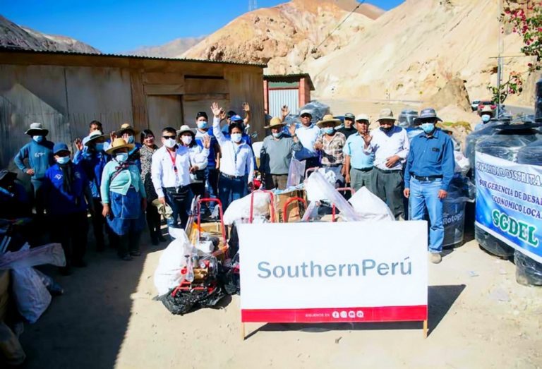 Southern Perú fortalece competitividad de productores de pera en Ilabaya