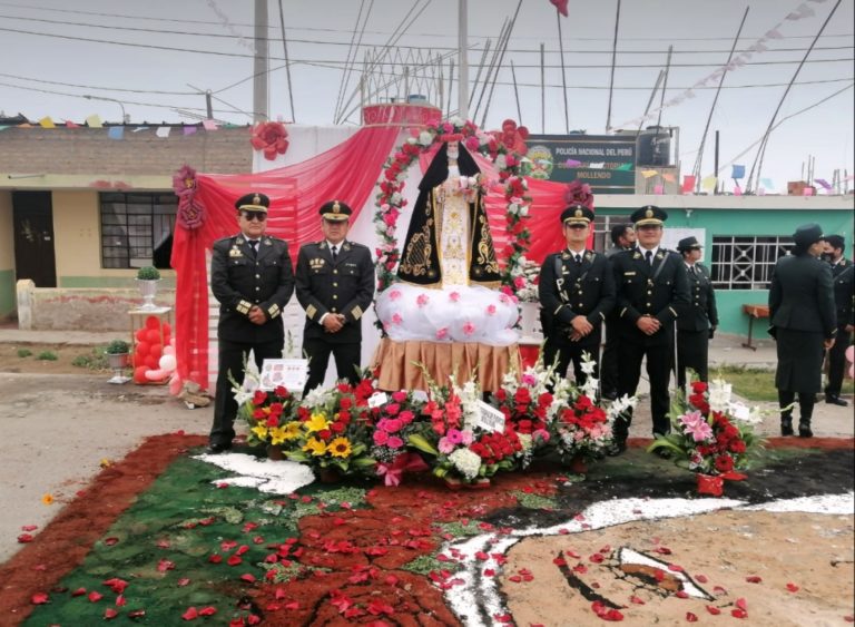 Mollendo: Policías conmemoran el Día de Santa Rosa de Lima