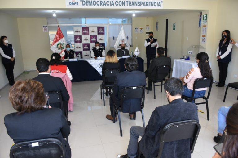 ODPE Arequipa sortea orden de aparición de organizaciones políticas en franja electoral regional