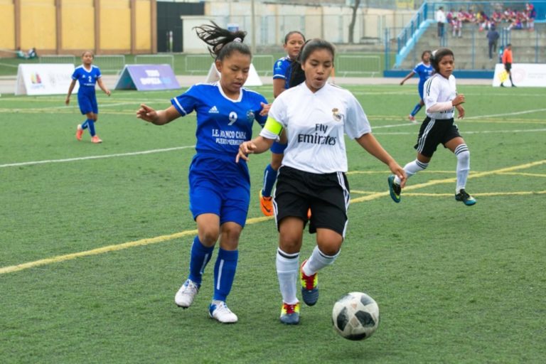Mollendo: convocan a niñas y adolescentes para formar la Real Academia de Futbol MPI