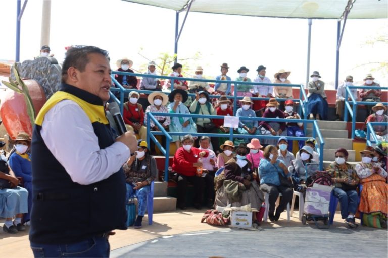 Beneficiarios del CIAM son agasajados por el “Día nacional del adulto mayor”