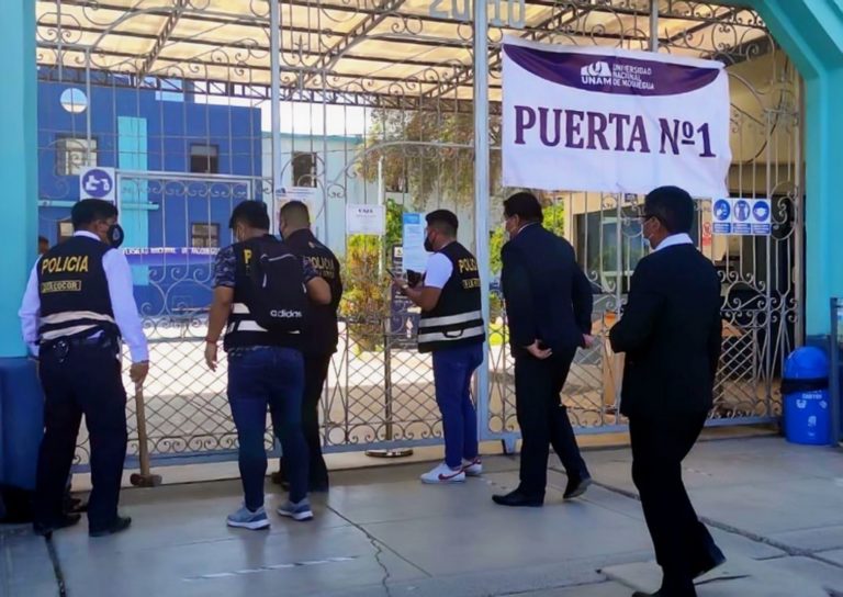 Desbaratan mafia de exámenes de admisión que operaba en la Universidad Nacional de Moquegua