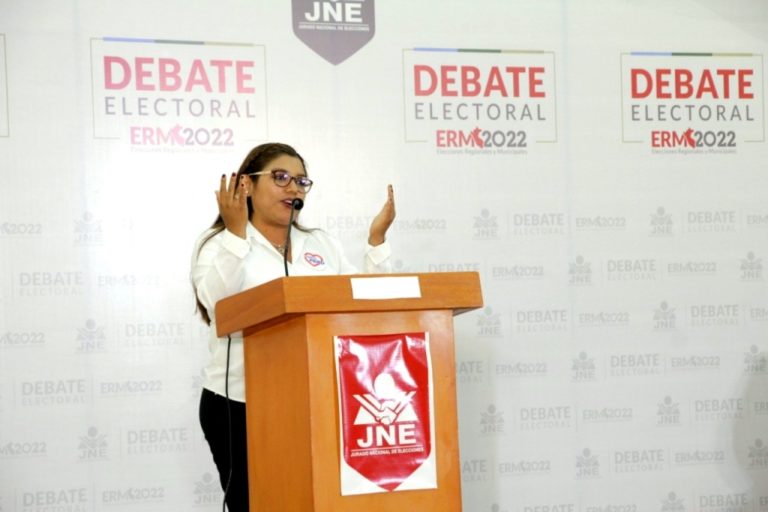 Candidata de Somos Perú al GORE Moquegua, Gilia Gutierrez, predominó en debate del JNE
