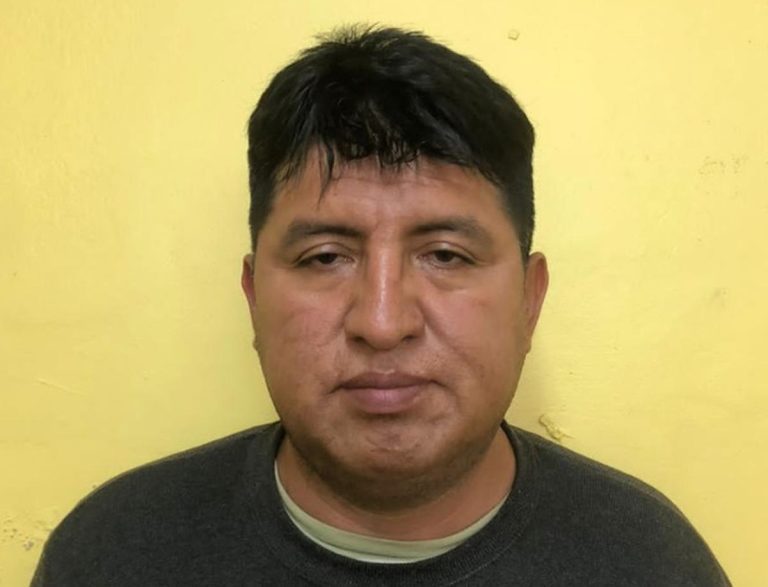 Empresario que ganó licitaciones estaba sentenciado y se encontraba prófugo de la justicia