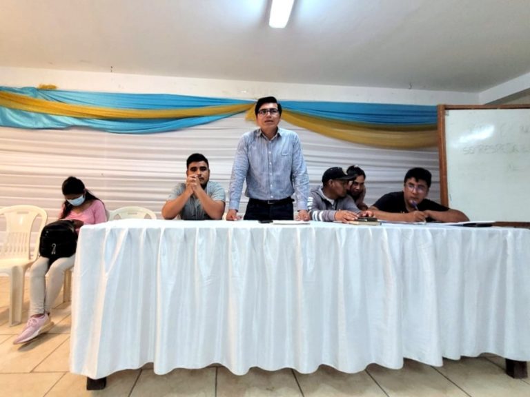 Estudiantes del Tecnológico “Luis E. Valcárcel” anuncian paro provincial