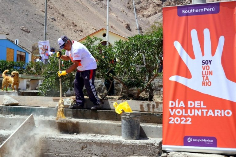 Día del Voluntario: Con apoyo de Southern Perú pobladores participaron de cruzada en Cocachacra