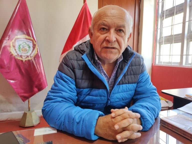 Salida de subprefecto Carlos Almonte genera controversia en la provincia de Islay