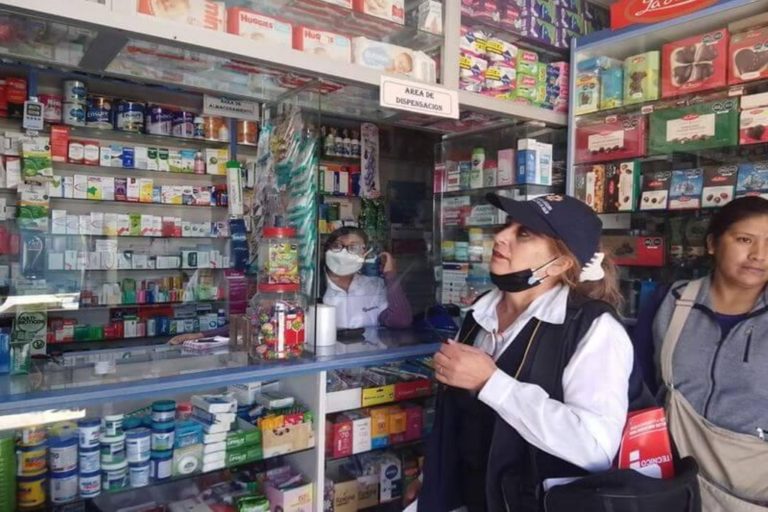 Atención farmacias: alertan falsos inspectores de Diremid en Arequipa