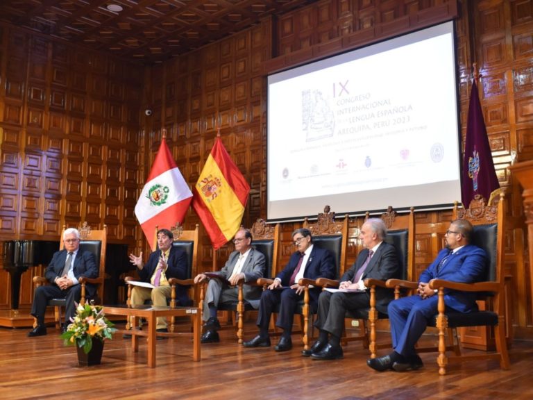 Congreso de Lengua Española se traslada de Arequipa a Cádiz por crisis política