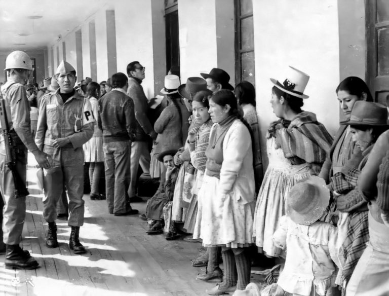 Un intento de desborde ciudadano y la ampliación del voto popular