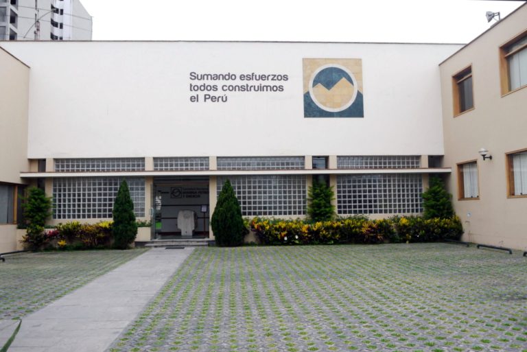 SNMPE: debe prevalecer el estado de derecho y la paz social en Perú