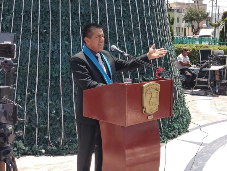 Islay-Matarani: alcalde Santoyo se compromete a impulsar proyecto del R4