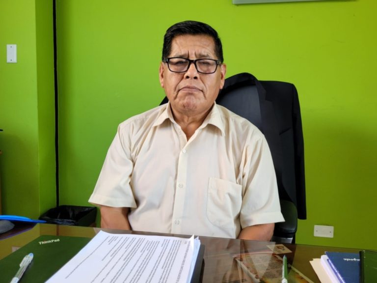 Prof. Oswaldo Roque es designado director de la UGEL Ilo